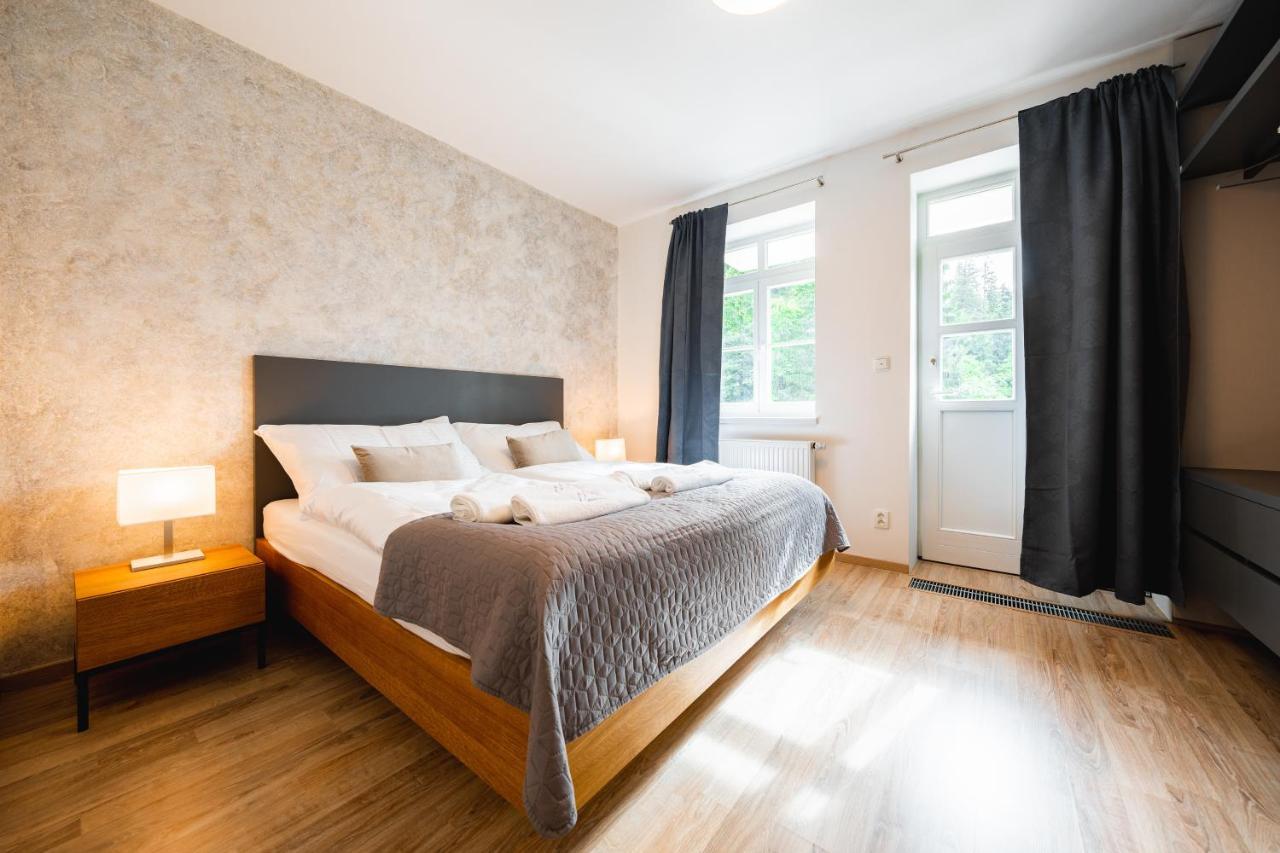 Apartman U Vlka - Hubertus, Карлова-Студанка Экстерьер фото