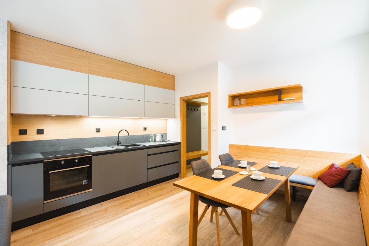 Apartman U Vlka - Hubertus, Карлова-Студанка Экстерьер фото